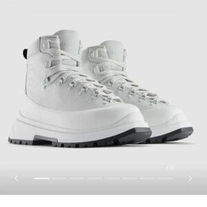 Canada Goose Black and White Sole